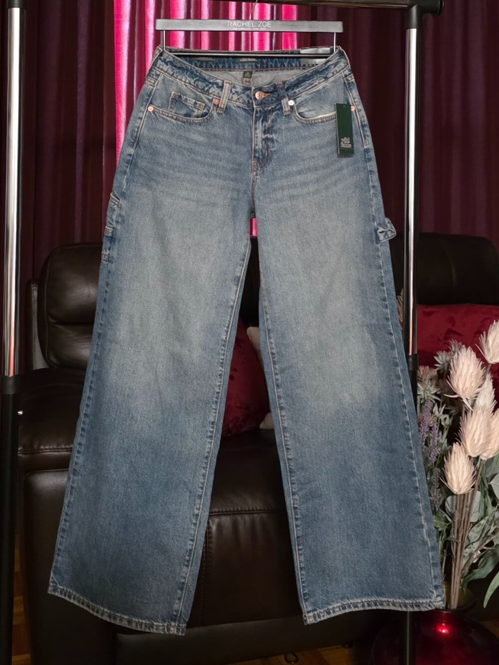 LOW-RISE BAGGY CARGO JEANS!